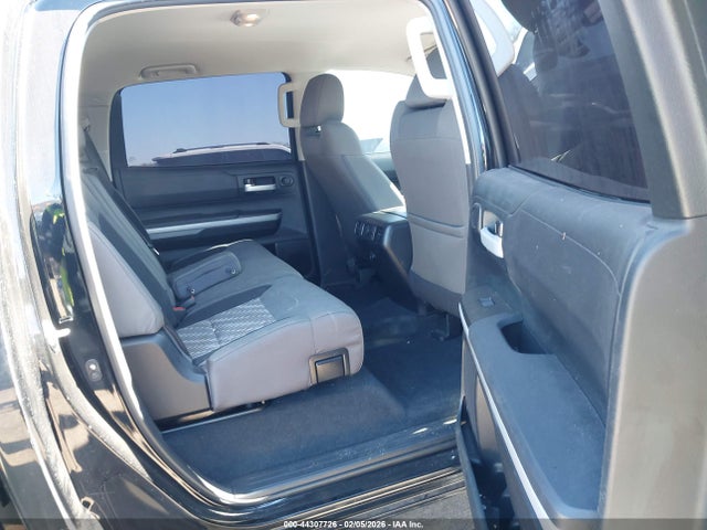 2018 TOYOTA TUNDRA 5TFDY5F16JX692801 Photo 7
