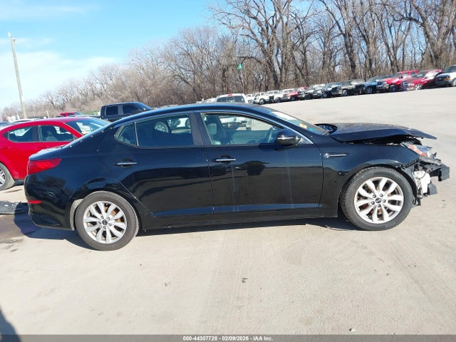 Продажа на аукционе авто 2015 Kia Optima Lx, vin: KNAGM4A79F5613877, номер лота: 44307728