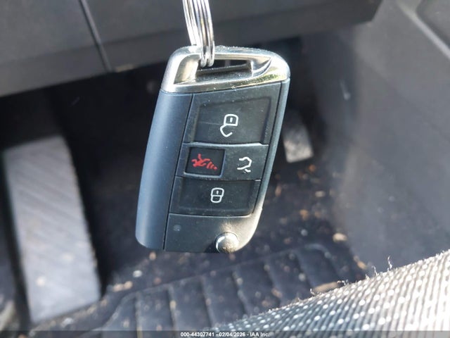 44307741 :رقم المزاد ، 3VVFB7AX1PM093743 vin ، 2023 Volkswagen Tiguan 2.0t S مزاد بيع