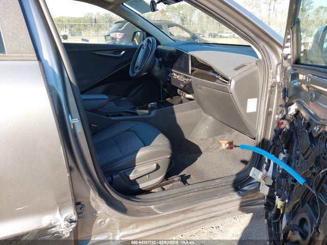 2024 KIA NIRO EV KNDCR3L18R5094704 Photo 4