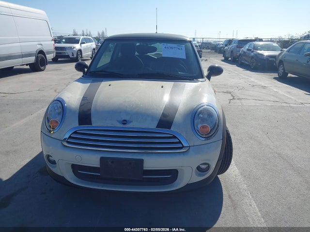 2012 MINI COOPER WMWSU3C5XCT259343 Photo 5