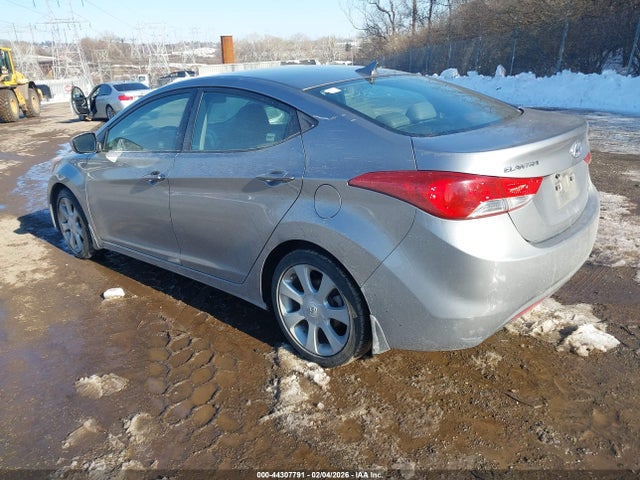 2013 HYUNDAI ELANTRA KMHDH4AE5DU529921 Photo 2