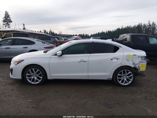 19UDE2F30KA000871 Acura Ilx Standard
