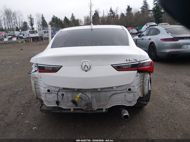 19UDE2F30KA000871 Acura Ilx Standard
