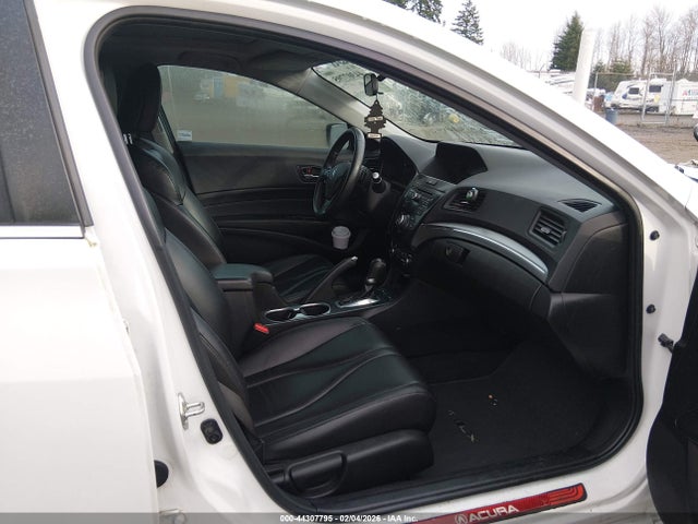 19UDE2F30KA000871 Acura Ilx Standard