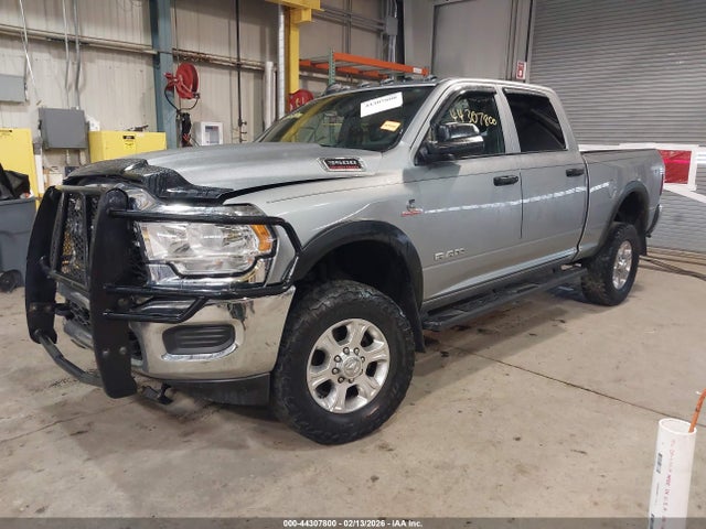 3C63R3CL3NG207485 RAM 3500 Tradesman 4x4 6&#039;4 Box