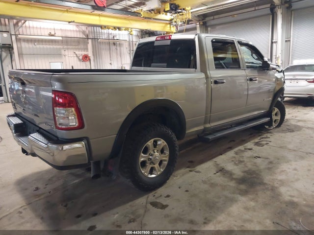 3C63R3CL3NG207485 RAM 3500 Tradesman 4x4 6&#039;4 Box