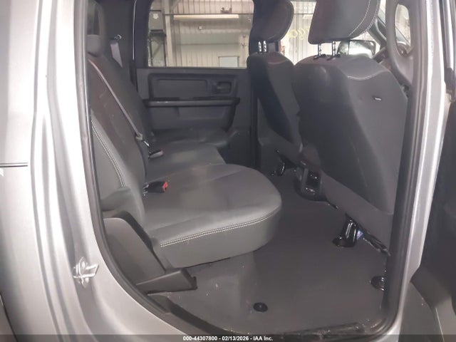 3C63R3CL3NG207485 RAM 3500 Tradesman 4x4 6&#039;4 Box