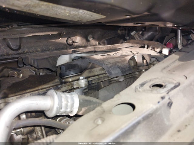 44307823 :رقم المزاد ، JTMWFREV3FJ052405 vin ، 2015 Toyota Rav4 Xle مزاد بيع