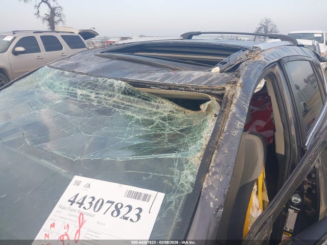 44307823 :رقم المزاد ، JTMWFREV3FJ052405 vin ، 2015 Toyota Rav4 Xle مزاد بيع