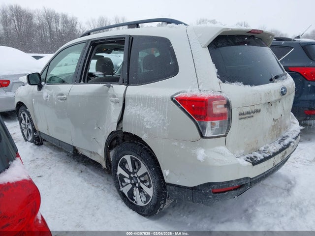 44307835 :رقم المزاد ، JF2SJAGCXHH469493 vin ، 2017 Subaru Forester 2.5i Premium مزاد بيع