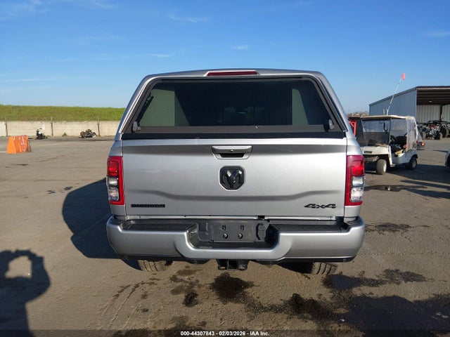 44307843 :رقم المزاد ، 3C6UR5DL2PG517242 vin ، 2023 Ram 2500 Big Horn  4x4 6'4 Box مزاد بيع