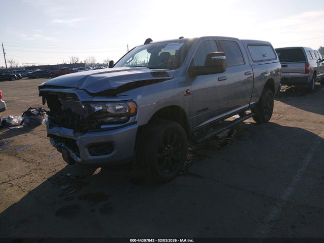 44307843 :رقم المزاد ، 3C6UR5DL2PG517242 vin ، 2023 Ram 2500 Big Horn  4x4 6'4 Box مزاد بيع