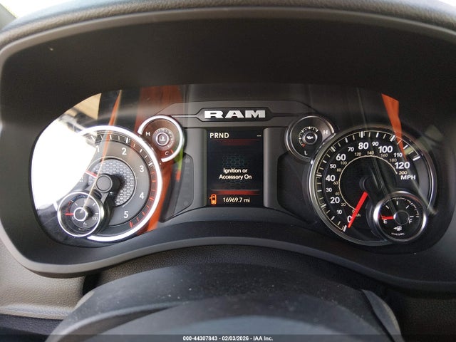 44307843 :رقم المزاد ، 3C6UR5DL2PG517242 vin ، 2023 Ram 2500 Big Horn  4x4 6'4 Box مزاد بيع