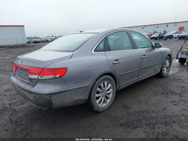 2008 HYUNDAI AZERA KMHFC46F78A264807 Photo 3