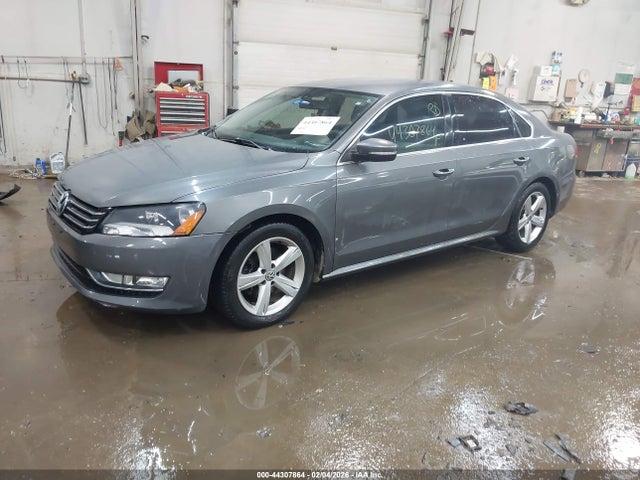 Продажа на аукционе авто 2015 Volkswagen Passat 1.8t Limited Edition, vin: 1VWAT7A37FC078339, номер лота: 44307864