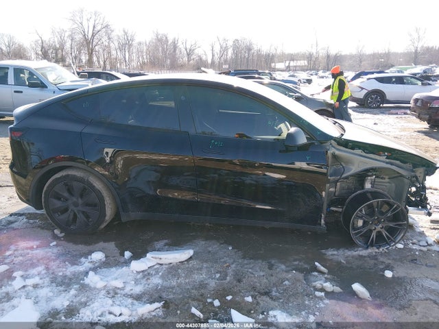 7SAYGDEE6RA328600 Tesla Model Y Long Range Dual Motor All-wheel Drive
