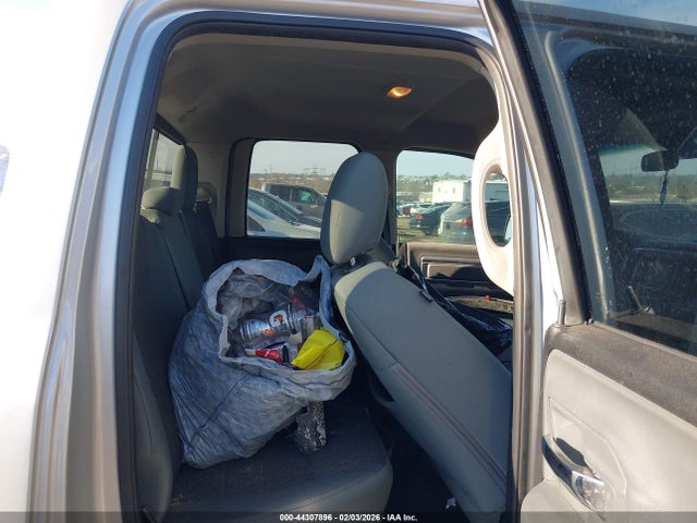 Aukcja sprzedaży 2017 Ram 1500 Slt  4x4 6'4 Box, vin: 1C6RR7GG0HS736517, numer aukcji: 44307896