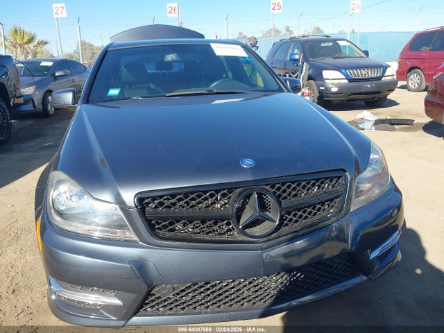Aukcja sprzedaży 2013 Mercedes-benz C 250 Sport, vin: WDDGF4HB2DA848252, numer aukcji: 44307900