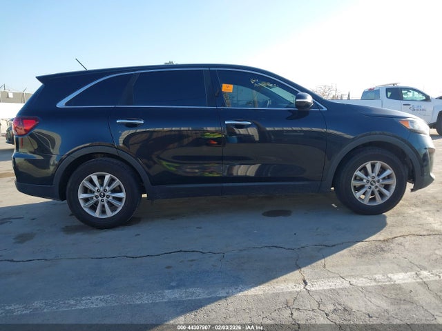 5XYPG4A30KG566733 KIA Sorento 2.4l Lx