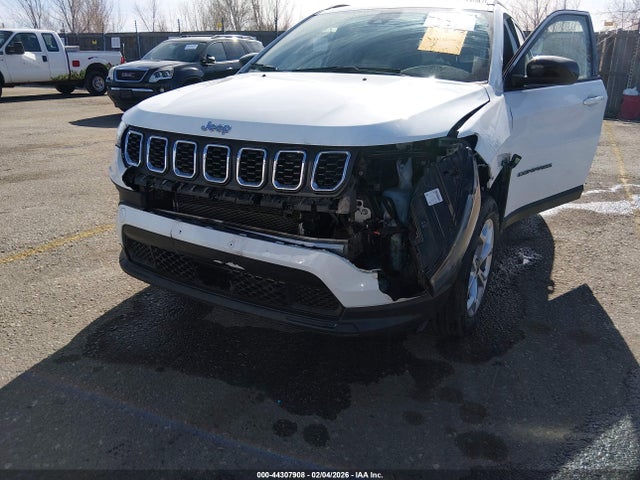 Jeep Compass Latitude 4x4 2025 3C4NJDBN3ST569966 Image 6