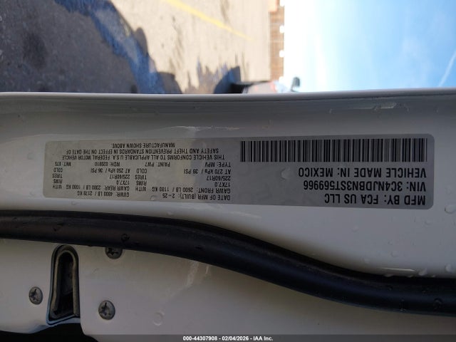 Jeep Compass Latitude 4x4 2025 3C4NJDBN3ST569966 Image 9
