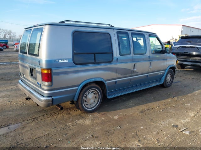 1994 FORD ECONOLINE 1FDEE14N6RHB68349 Photo 3