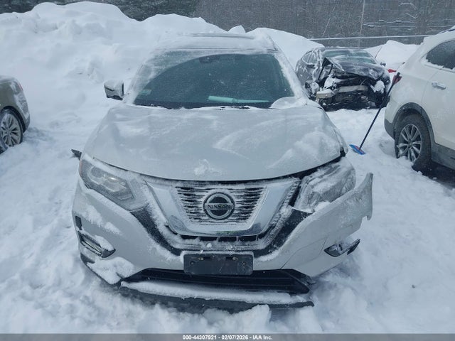 5N1AT2MV3KC818669 Nissan Rogue Sl