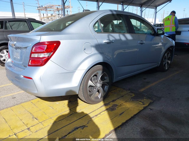 1G1JF5SB6J4131662 Chevrolet Sonic Premier Auto