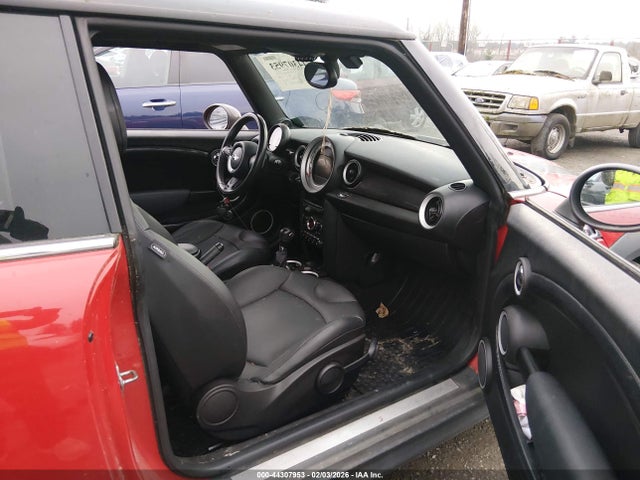 2012 MINI COOPER S WMWSV3C59CTY18314 Photo 4