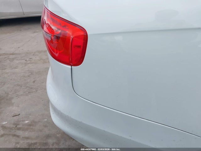 2016 AUDI A4 WAUFFAFL9GN003554 Photo 5