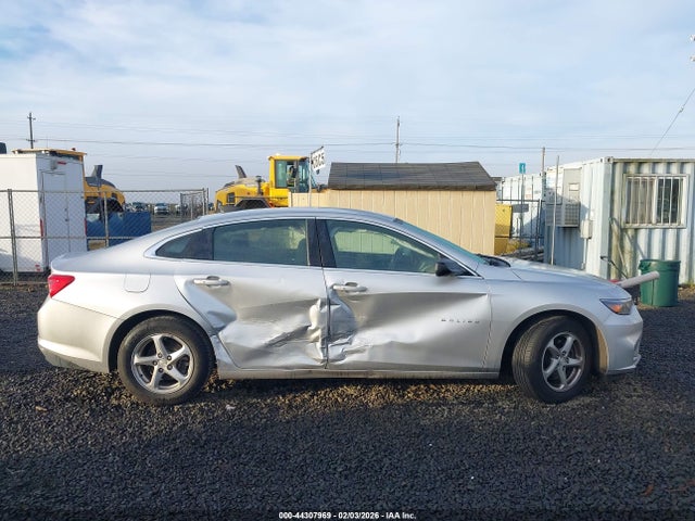 1G1ZB5ST1JF235830 Chevrolet Malibu 1ls