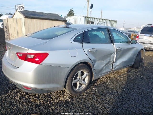 1G1ZB5ST1JF235830 Chevrolet Malibu 1ls