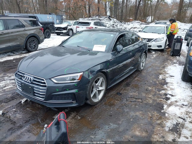 Продаж на аукціоні авто 2019 Audi A5 45 Premium, vin: WAUDNCF53KA090827, номер лоту: 44308011