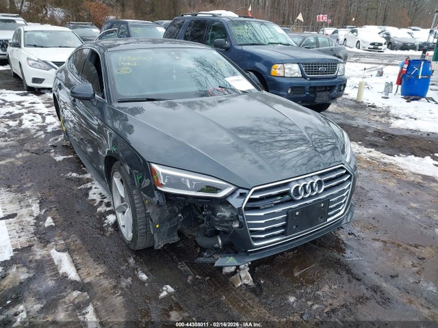 Продаж на аукціоні авто 2019 Audi A5 45 Premium, vin: WAUDNCF53KA090827, номер лоту: 44308011