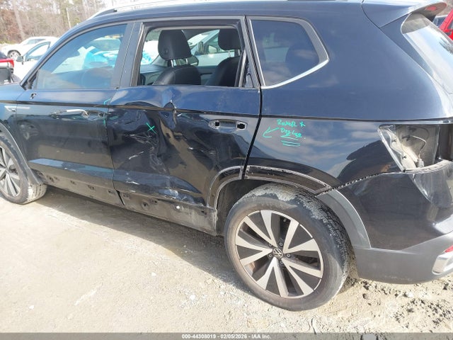 Aukcja sprzedaży 2022 Volkswagen Taos 1.5t Se, vin: 3VVLX7B24NM083115, numer aukcji: 44308019