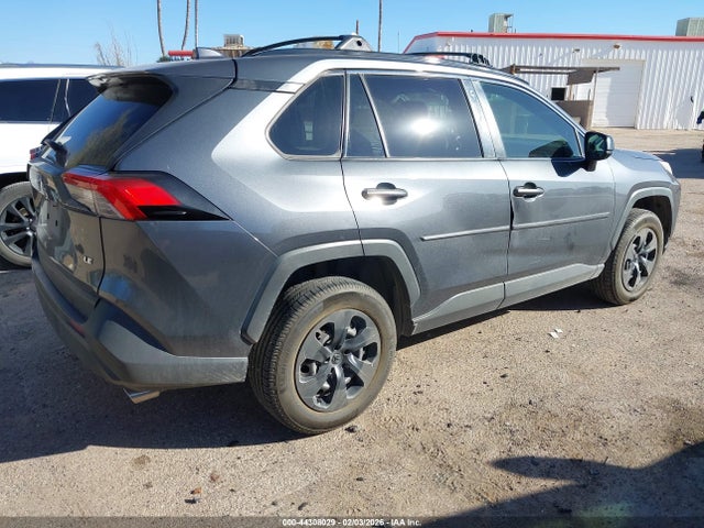 2019 TOYOTA RAV4 JTMH1RFV6KD021017 Photo 3