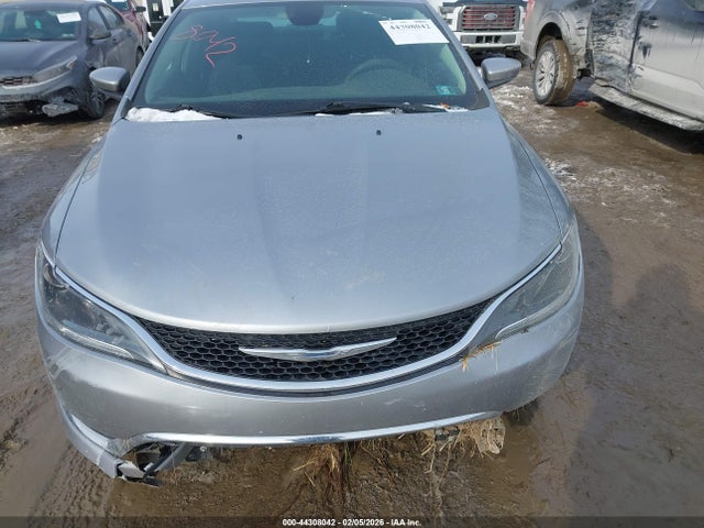 2015 Chrysler 200 Limited მანქანა იყიდება აუქციონზე, vin: 1C3CCCAB5FN609736, აუქციონის ნომერი: 44308042