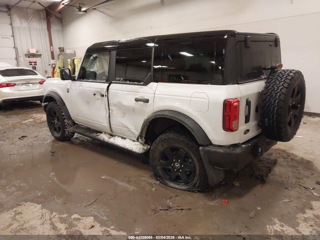 2025 FORD BRONCO 1FMDE7BH6SLB82668 Photo 2
