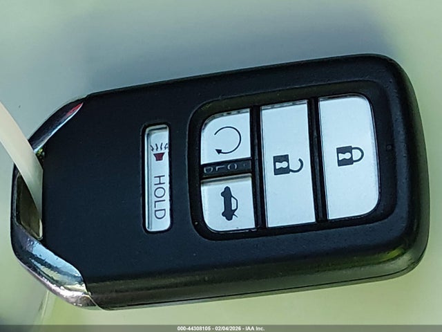 1HGCV2F93NA006362 Honda Accord Touring