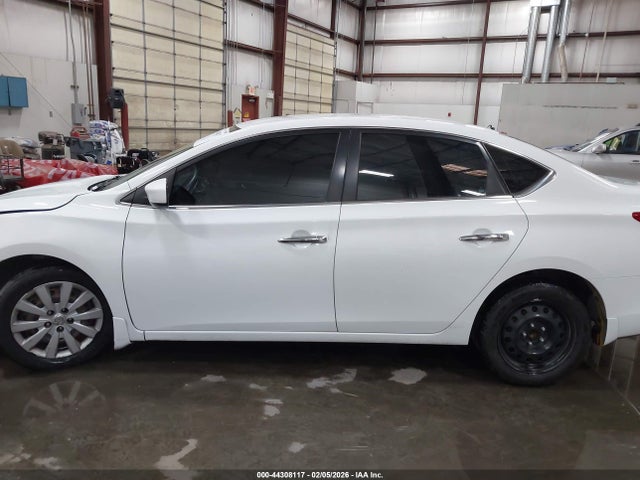 3N1AB7AP3JY318353 Nissan SENTRA S