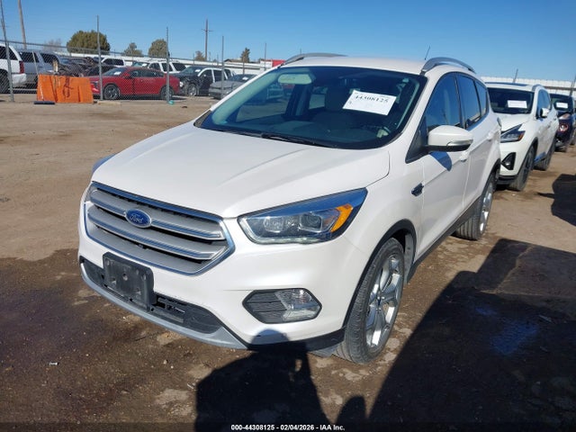 1FMCU0J94KUA40877 Ford Escape Titanium