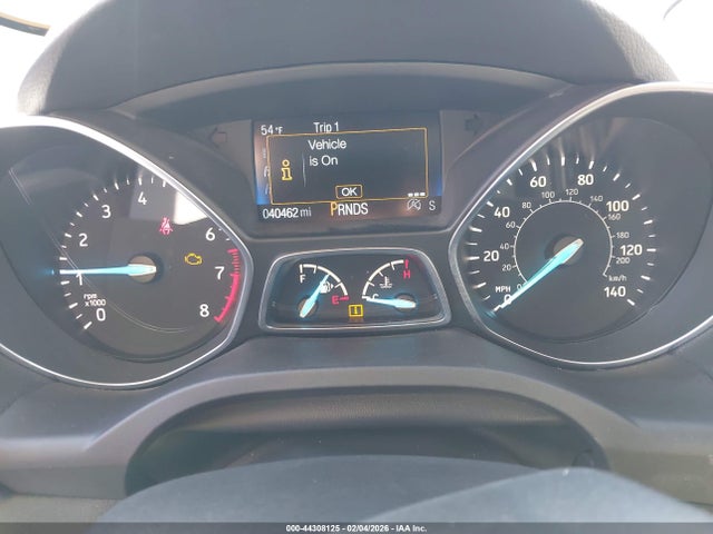 1FMCU0J94KUA40877 Ford Escape Titanium