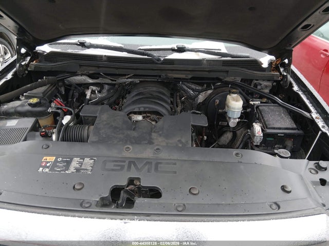 44308128 :رقم المزاد ، 3GTU2WEJ8FG267570 vin ، 2015 Gmc Sierra 1500 Denali مزاد بيع