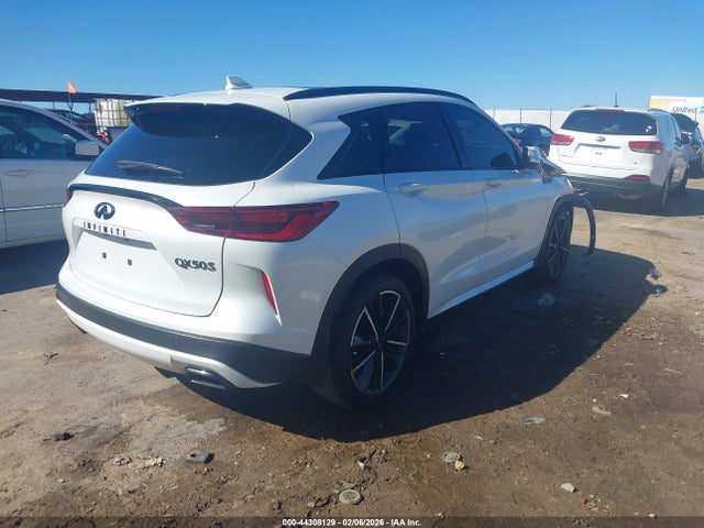 Продаж на аукціоні авто 2023 Infiniti Qx50 Sport, vin: 3PCAJ5FAXPF114694, номер лоту: 44308129