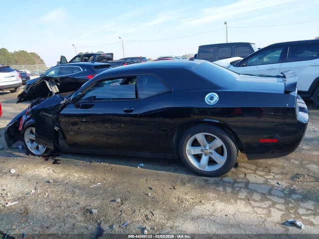 44308133 :رقم المزاد ، 2C3CDYAG4CH254407 vin ، 2012 Dodge Challenger Sxt مزاد بيع