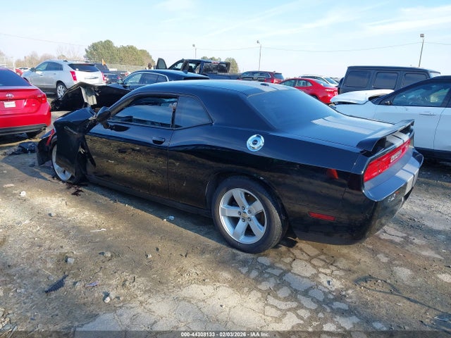 44308133 :رقم المزاد ، 2C3CDYAG4CH254407 vin ، 2012 Dodge Challenger Sxt مزاد بيع