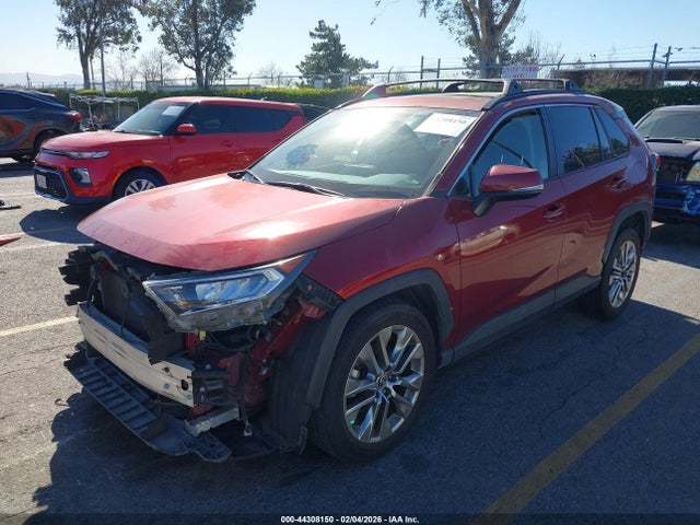 JTMC1RFV2KJ001469 Toyota Rav4 Xle Premium
