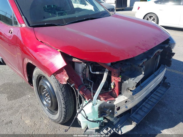 JTMC1RFV2KJ001469 Toyota Rav4 Xle Premium