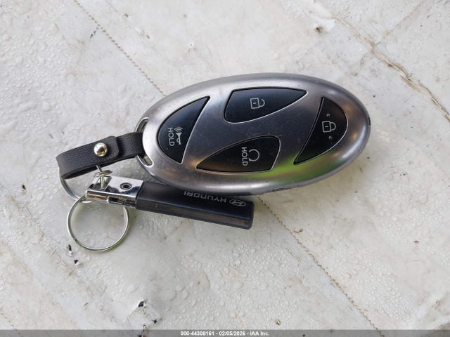 KM8JCDD18SU257758 Hyundai Tucson Hybrid Sel Convenience